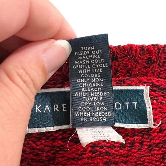 Karen Scott Women's Large Red Vintage Christmas Reindeer Pullover Sweater - Picture 4 of 4